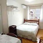 Apto com 3 quartos no centro de Gramado